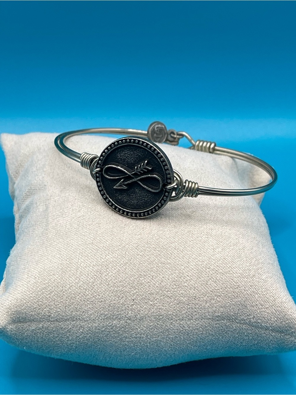 Luca + Danni Silver Infinity Arrow Wire Bangle Bracelet